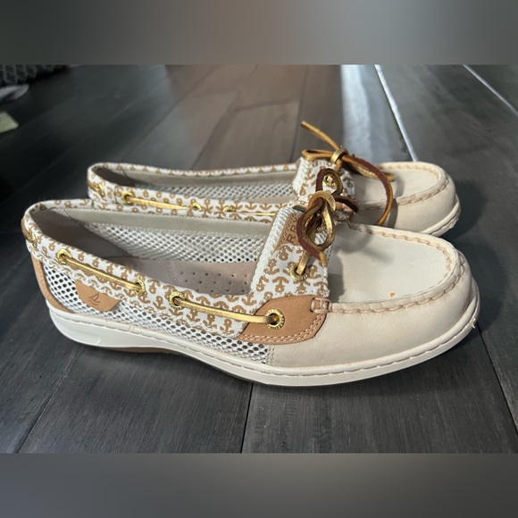 Brand new Speerh top sider boat shoes. Fantastic comfort. Original price C$140. - Picture 2 of 3